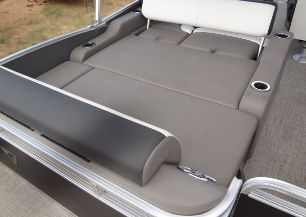 Tahoe Pontoon 2585 VRL image