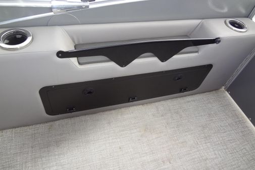 Tahoe Pontoon 2585 VRL image