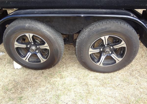 Tahoe Pontoon 2585 VRL image