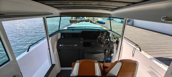 Axopar 37 XC CROSS CABIN image