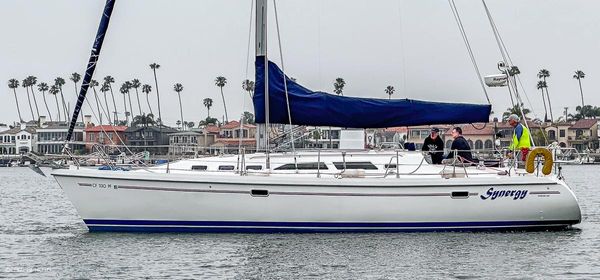 Catalina 380 image