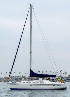 Catalina 380 image