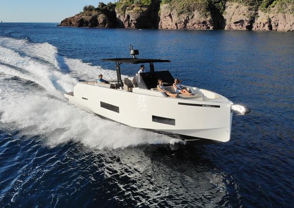 De Antonio Yachts D42 Open image