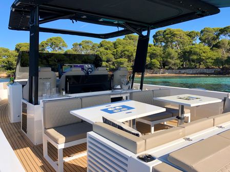 De Antonio Yachts D42 Open image