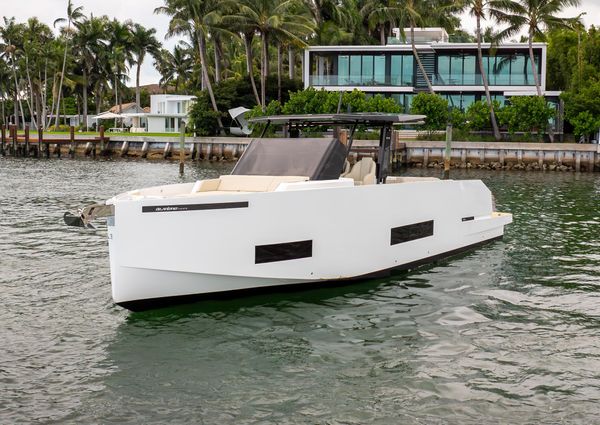 De Antonio Yachts D42 Open image