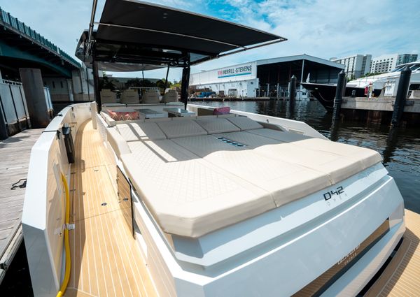 De Antonio Yachts D42 Open image