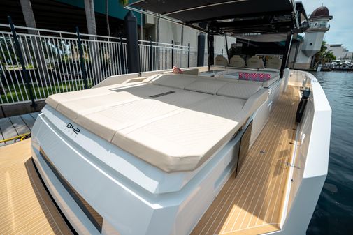 De Antonio Yachts D42 Open image