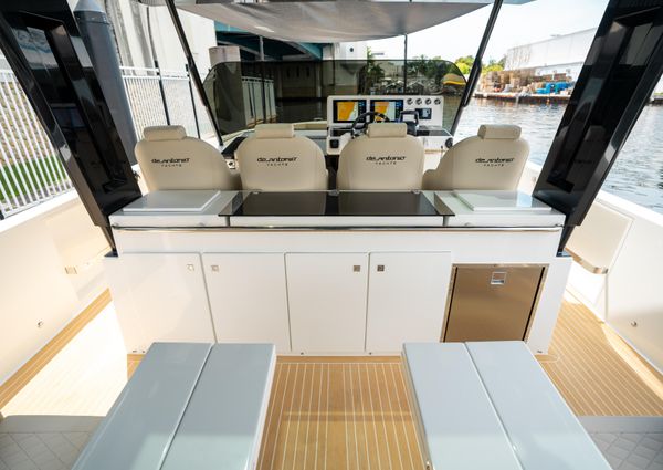 De Antonio Yachts D42 Open image