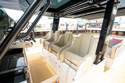 De Antonio Yachts D42 Open image