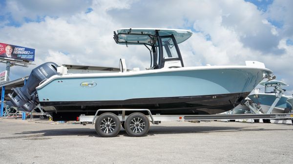 Sea Hunt Ultra 265 SE
