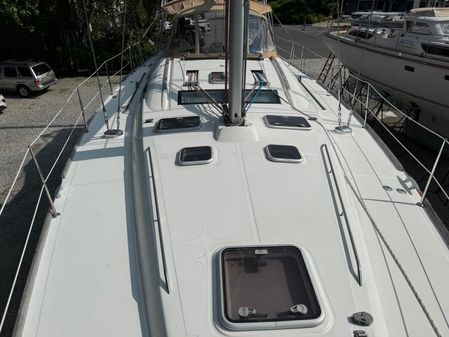 Beneteau 49 image