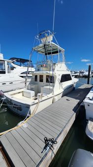 Hatteras 36 Sport Fisherman image