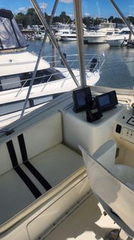 Hatteras 36 Sport Fisherman image