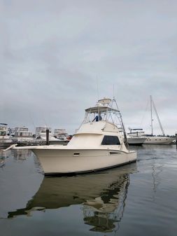 Hatteras 36 Sport Fisherman image