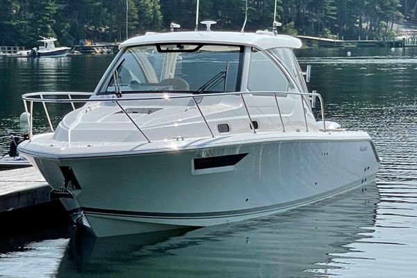 Pursuit OS 325 Offshore - main image