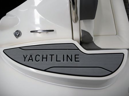 Zodiac Yachtline 360DL image
