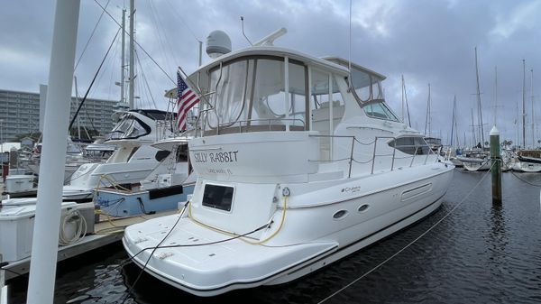 Cruisers Yachts 4450 Aft Cabin 