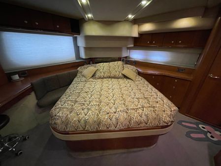 Cruisers-yachts 4450-AFT-CABIN image