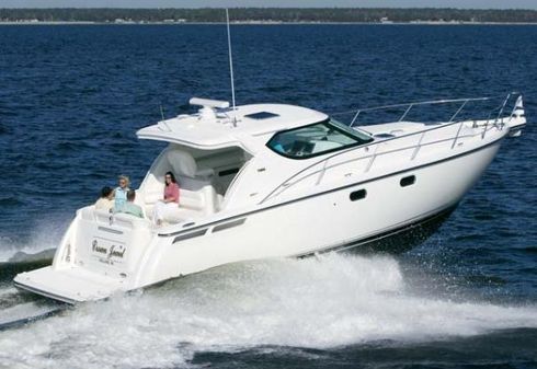 Tiara Yachts 4300 Sovran image