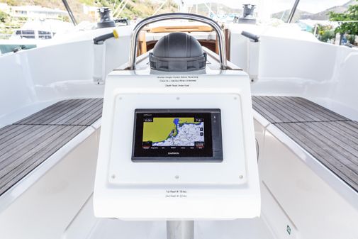 Bavaria Cruiser 37 image