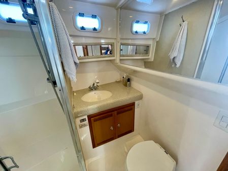 Cabo 35 Flybridge image