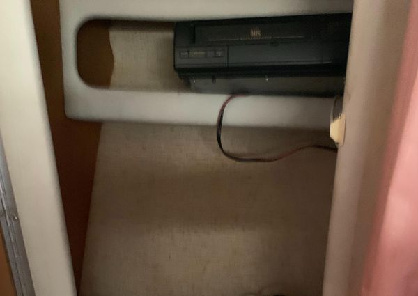 Sea Ray 290 Sundancer image