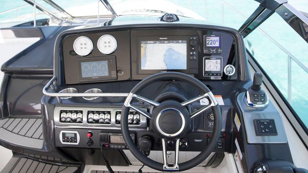 Formula 40 Cruiser
