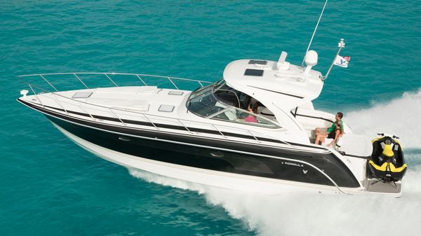 Formula 40 Cruiser