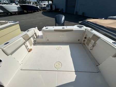 Robalo 247 Dual Console image