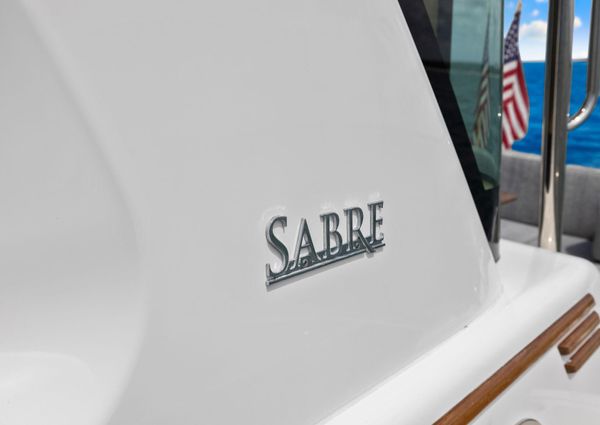 Sabre 45 Salon Express image