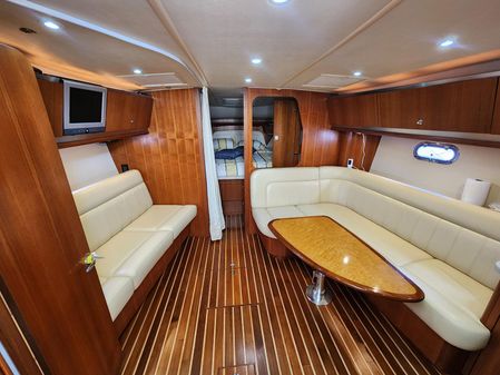 Tiara Yachts 3600 Sovran image