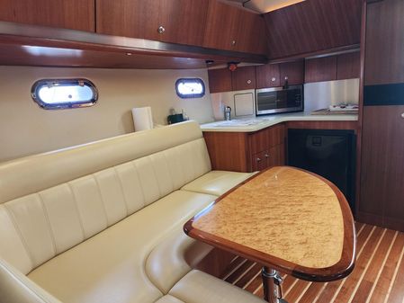 Tiara Yachts 3600 Sovran image