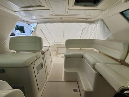 Tiara Yachts 3600 Sovran image