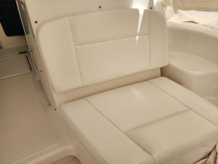 Tiara Yachts 3600 Sovran image