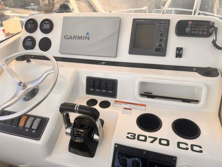 Pursuit 3070 Offshore Center Console image