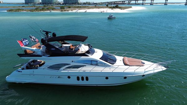Azimut 62E