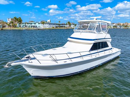 Riviera 43 Flybridge image