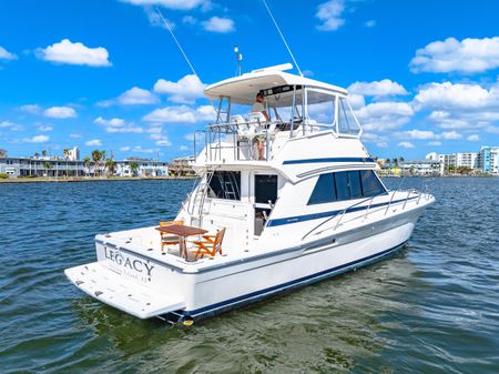 Riviera 43 Flybridge image