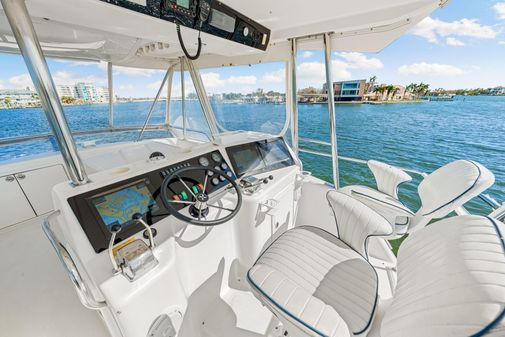 Riviera 43 Flybridge image