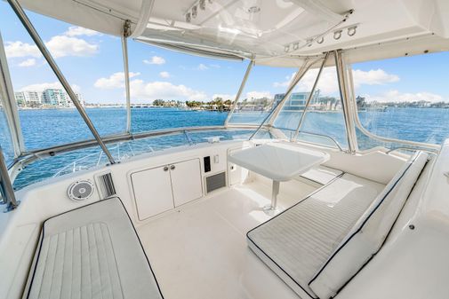 Riviera 43 Flybridge image