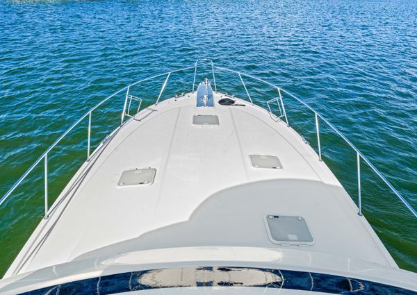 Riviera 43 Flybridge image