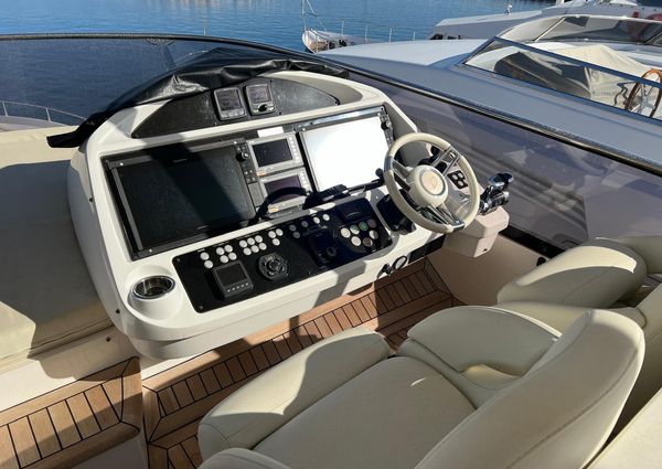 Sunseeker 75 Yacht image