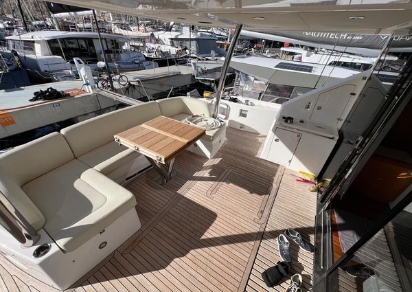 Sunseeker 75 Yacht image