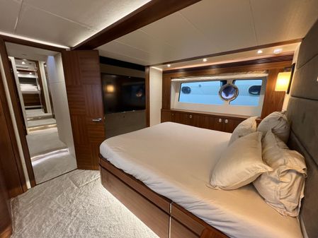 Sunseeker 75 Yacht image