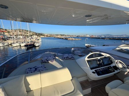 Sunseeker 75 Yacht image