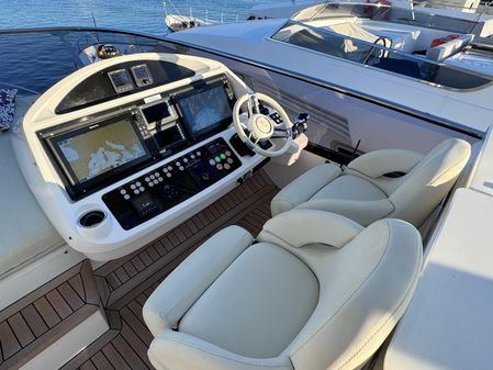 Sunseeker 75 Yacht image