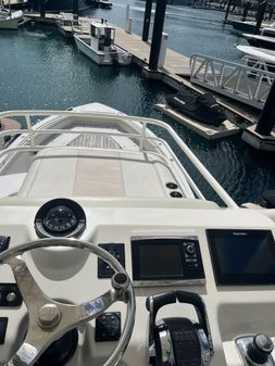 Boston Whaler 420 Outrage image