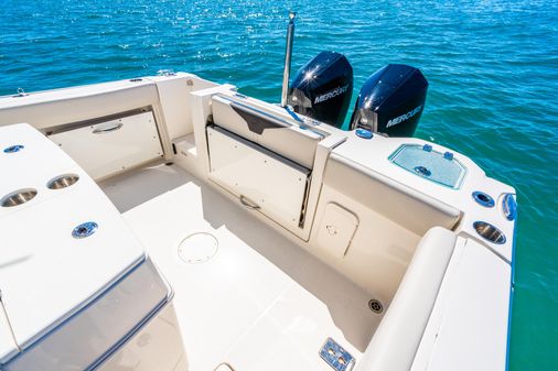 Sailfish 272 Center Console image