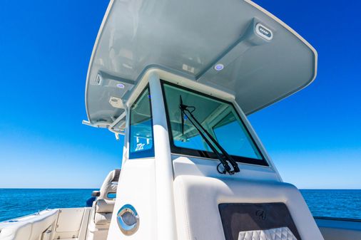 Sailfish 272 Center Console image