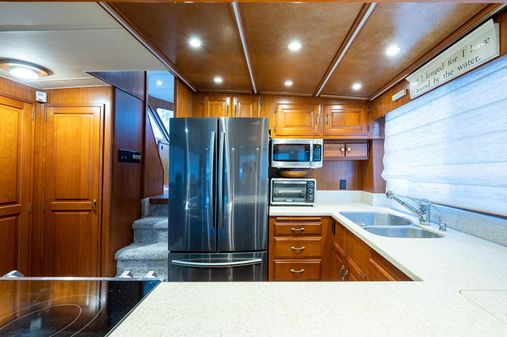 Tollycraft Pilothouse image